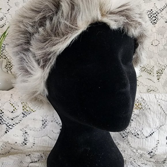 Nordic style hat, fluffy gray faux fur fox hat - Picture 2 of 9